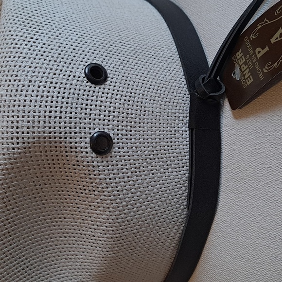 Hat - Picture 3 of 5